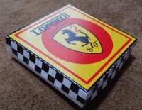 Caixa com Tampa Ferrari